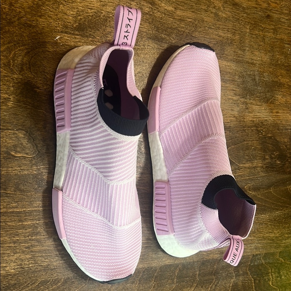 Adidas Lavender and Black Slip-On Sneakers. Size 8.